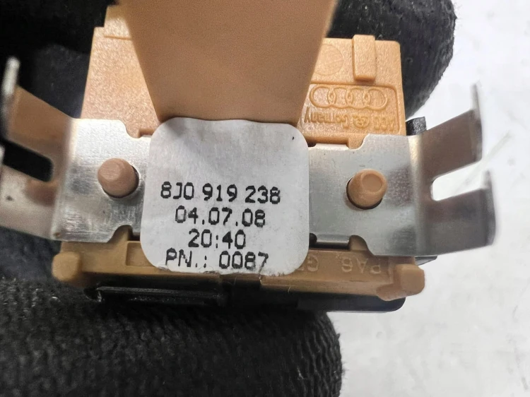 CZUJNIK NASŁONECZNIENIA AUDI TT 8J0919238