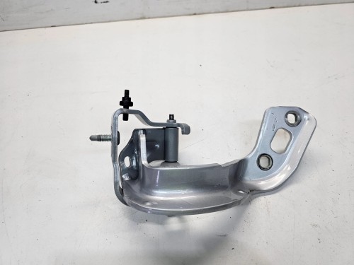 ZAWIAS KLAPY TYŁ PRAWY AUDI A4 B8 AVANT 8K9827300