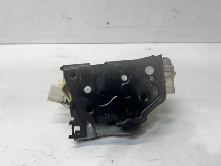 ZAMEK DRZWI PRAWY PRZÓD AUDI A6 C7 4G2837016 9 PIN