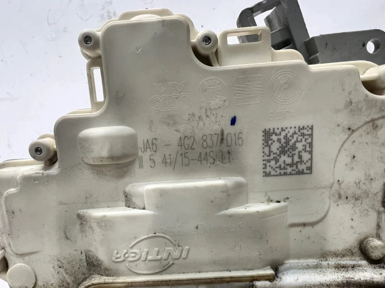 ZAMEK DRZWI PRAWY PRZÓD AUDI A6 C7 4G2837016 9 PIN