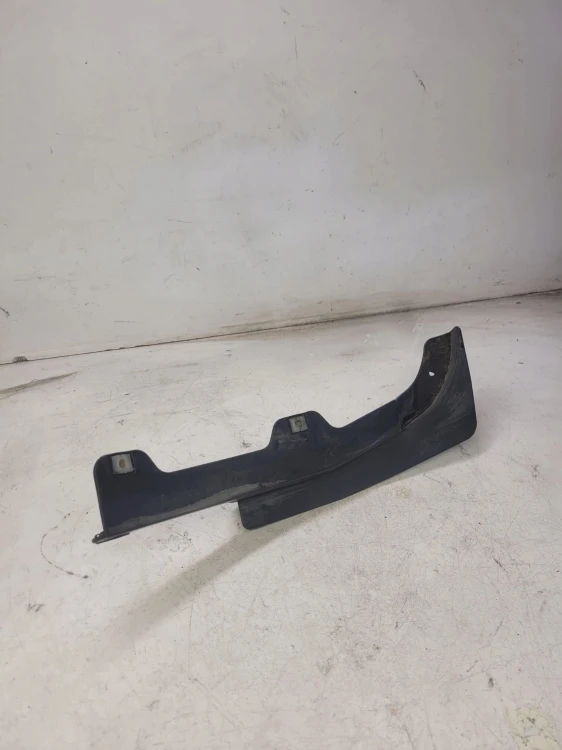 CHLAPACZ SPOJLERA PRAWY AUDI Q5 8R 8R0853888