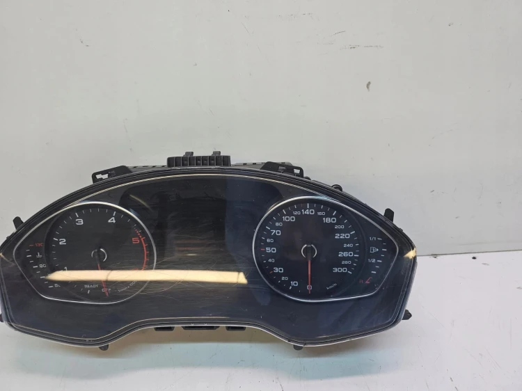 LICZNIK ZEGARY AUDI A4 B9 2.0 TDI 8W5920781B EUROPA