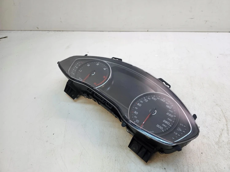 LICZNIK ZEGARY AUDI A4 B9 2.0 TDI 8W5920781B EUROPA