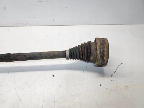 PÓŁOŚ PRAWA TYLNA AUDI A3 8P VW SEAT 1K0501204F