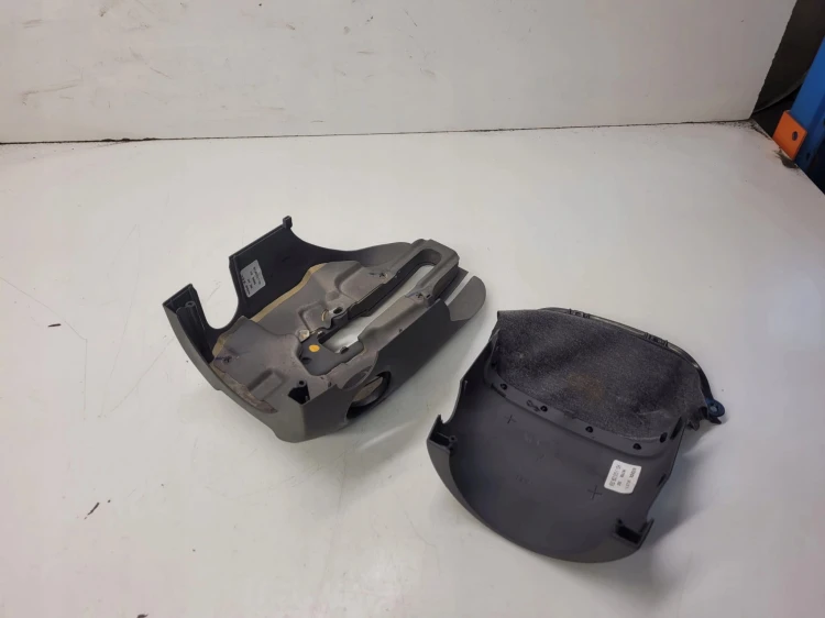 OSŁONA KOLUMNY POD TEMPO AUDI A4 B6 B7 8E0953512P 1DH