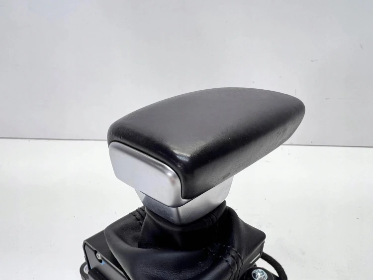 WYBIERAK LEWAREK AUTOMAT AUDI Q5 FY 80B713041G EUROPA