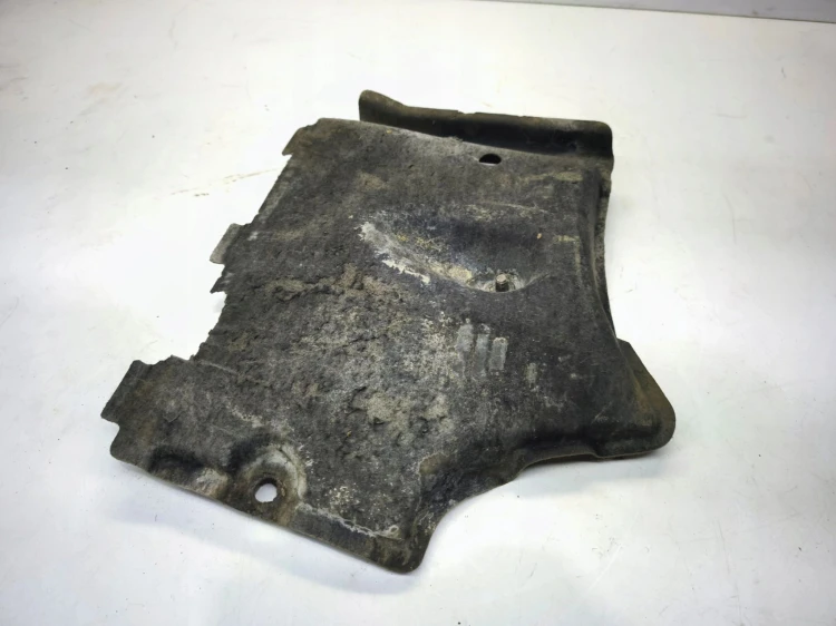 OSŁONA PŁYTA PODWOZIA PRAWA MAŁA AUDI A6 C7 4G0825202A