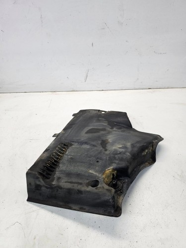 OSŁONA PŁYTA PODWOZIA LEWA AUDI A4 B8 8K0825201E
