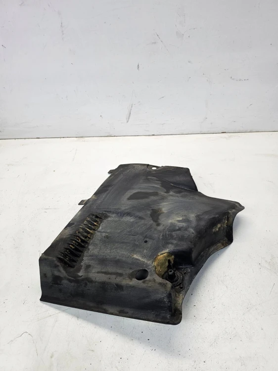 OSŁONA PŁYTA PODWOZIA LEWA AUDI A4 B8 8K0825201E