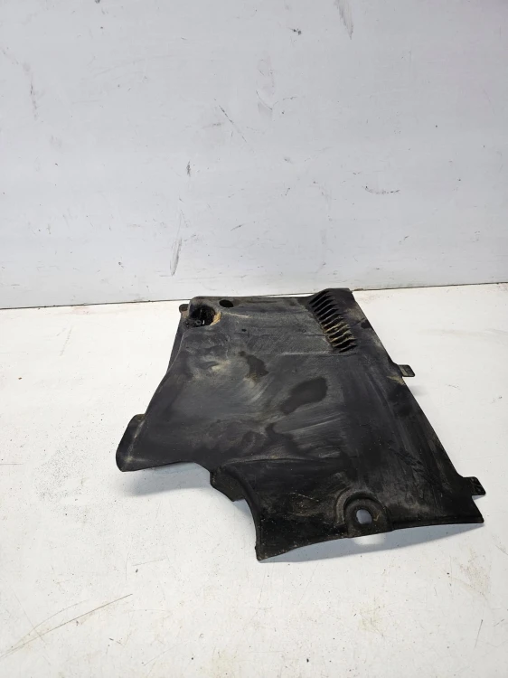 OSŁONA PŁYTA PODWOZIA LEWA AUDI A4 B8 8K0825201E