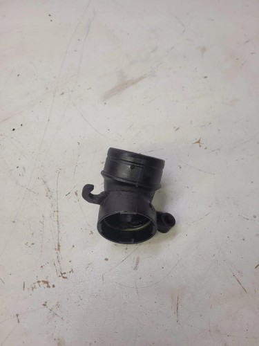 KRÓCIEC SSĄCY TURBINY AUDI VW SEAT 3C0129635