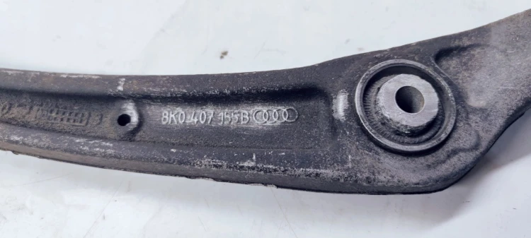 WAHACZ LEWY PRZÓD DOLNY AUDI A4 B8 A5 8K0407155B MAŁY