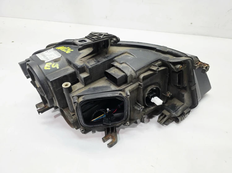 REFLEKTOR LAMPA LEWY PRZÓD BI XENON LED AUDI A4 B8 8K0941029C EU 11/26