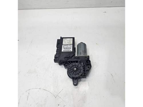 SILNIK SILNICZEK SZYBY AUDI A4 B6 B7 8E0959801E