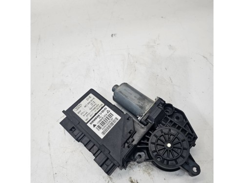 SILNIK SILNICZEK SZYBY AUDI A4 B6 B7 8E0959801E