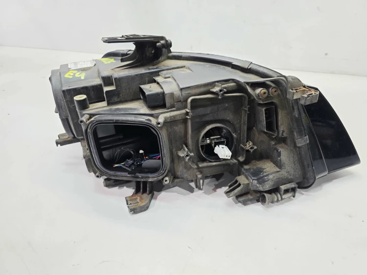 REFLEKTOR LAMPA LEWY PRZÓD BI XENON LED AUDI A4 B8 8K0941029C EU 11/26
