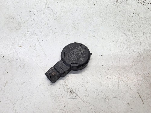 CZUJNIK SENSOR DESZCZU AUDI A3 8P A4 B7 A6 C6 Q7 4L A8 D3 4E0955559B