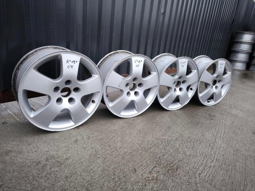 FELGI FELGA KOMPLET VW SKODA AUDI A4 A6 ITP 7.0J R16 ET45 4B0601025F R*19*