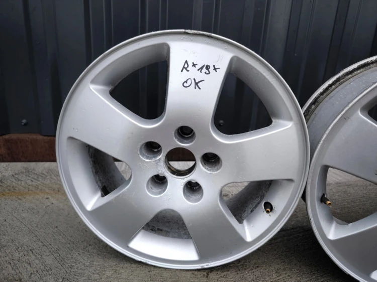 FELGI FELGA KOMPLET VW SKODA AUDI A4 A6 ITP 7.0J R16 ET45 4B0601025F R*19*