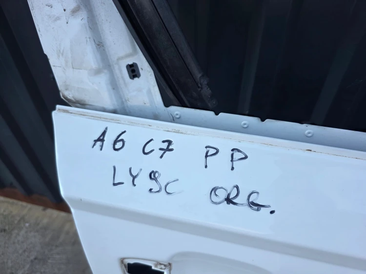 DRZWI PRAWY PRZÓD AUDI A6 C7 SEDAN AVANT KOMBI LY9C *ORYGINAŁ* 2011-2017