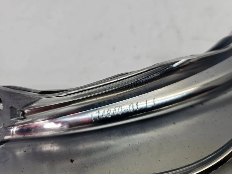 LISTWA LED CHROM DOLNA REFLEKTORA LEWY PRZÓD AUDI A6 C7 2011-14 174840-01