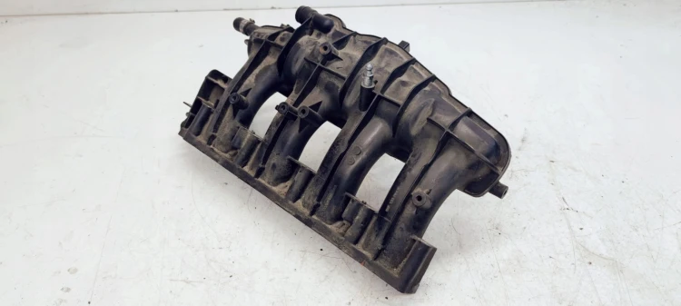KOLEKTOR SSĄCY AUDI A6 C6 2.0 TFSI BPJ 06D133192B
