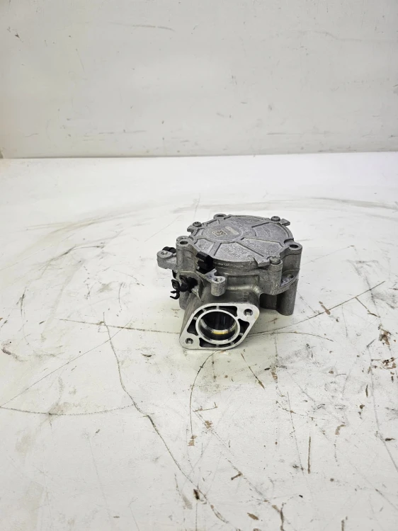 POMPA VACUM AUDI S3 GOLF VIII 2.0 TFSI 06Q145100G