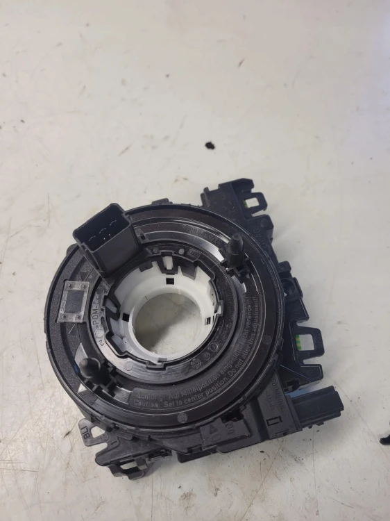 TAŚMA ZWIJAK PODUSZKI MODUŁ AUDI A3 8V 5Q0953549A